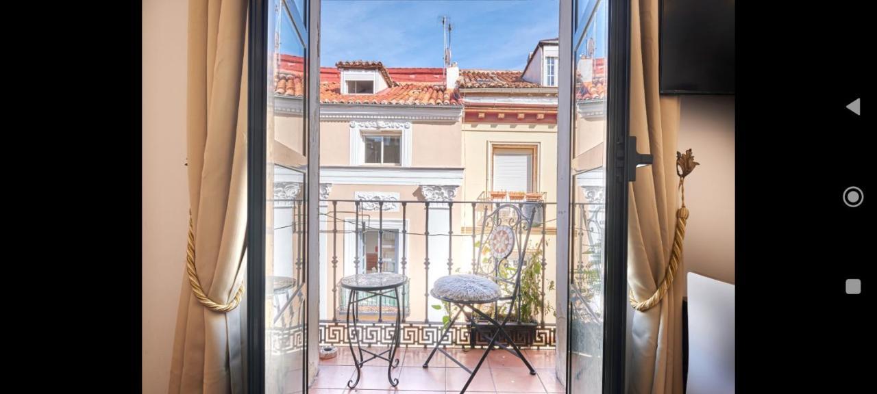 Mad Coco Vintage Apartment Plaza Mayor Madrid Exterior photo